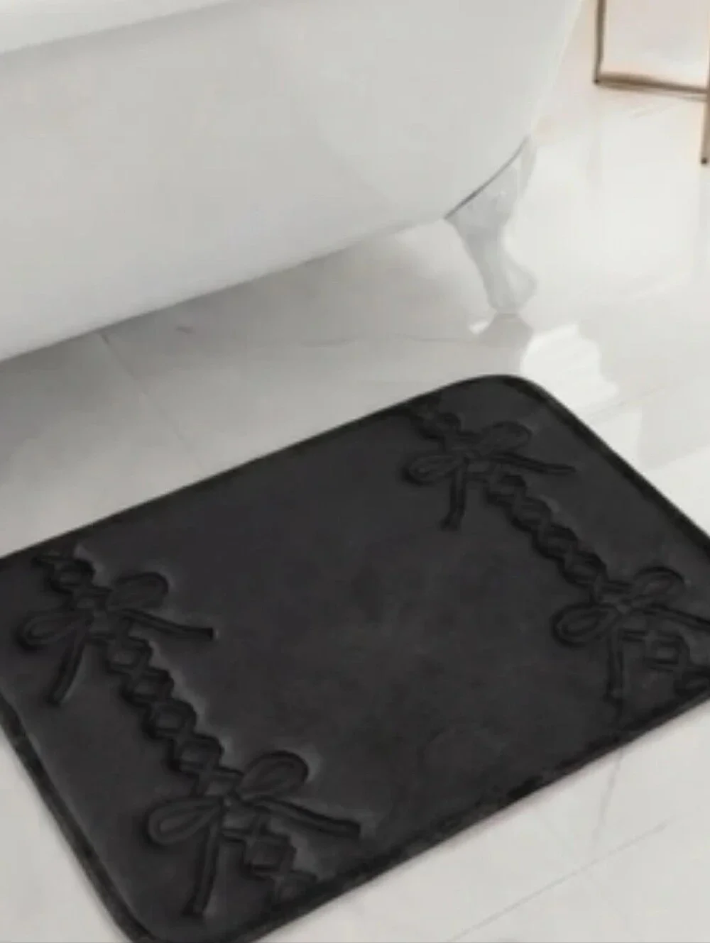 Juicy Couture Home Corset Bows Quilted Memory Foam Bath Rug- Black